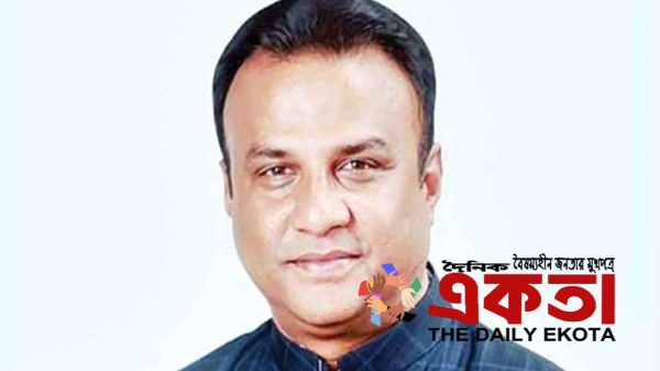 যশোর জেলা আওয়ামী লীগের সাধারণ সম্পাদক ও যশোর-৬ আসনের সাবেক সাংসদ শাহীন চাকলাদার।