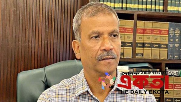 আইন উপদেষ্টা আসিফ নজরুল।