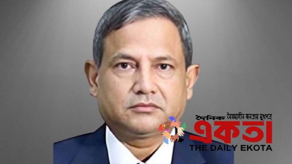 ঝিনাইদহ-৩ আসনের সাবেক সাংসদ অবসরপ্রাপ্ত মেজর জেনারেল সালাহউদ্দিন মিয়াজী।