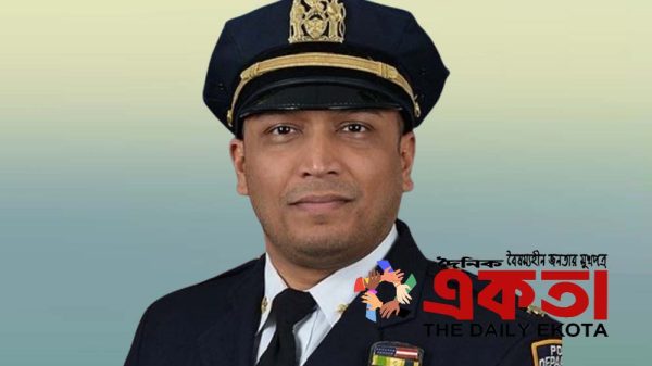 ইন্সপেক্টর খন্দকার আব্দুল্লাহ।